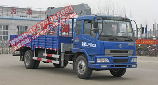 柳汽隨車(chē)吊乘龍牌隨車(chē)起重運(yùn)輸車(chē)